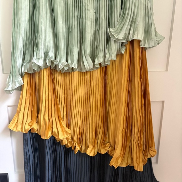 Anthropologie Guapa Pleated Midi Dress - Picture 4 of 15